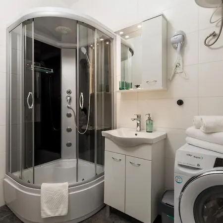 Lamandra Apartman *